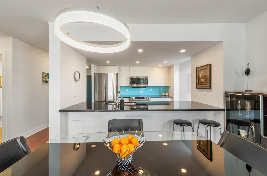 302 168 CHADWICK COURT, North Vancouver BC V7M 3L4, North Vancouver BC — Residential for Sale - Photo 6