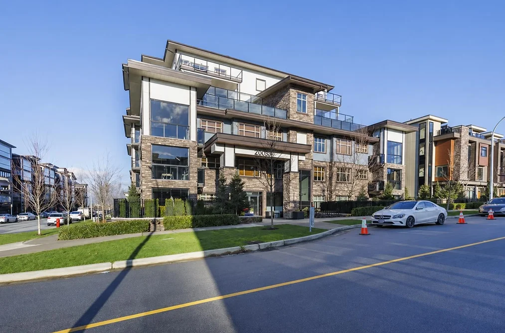 Condo for sale at 302 20367 85 Avenue Langley British Columbia - MLS: R3117103