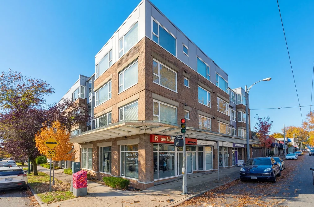 2103 W 45th Ave Unit 302, Vancouver, BC - MLS: R3178540