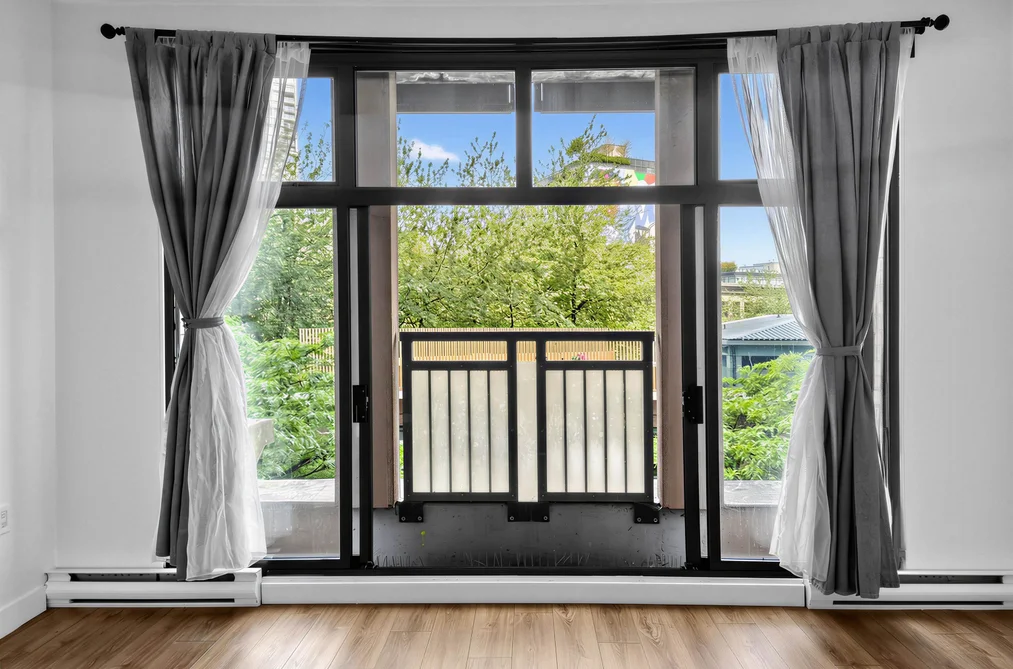 302 22 E CORDOVA STREET, Vancouver BC V6A 4G8, Vancouver BC — Residential for Sale — Photo 10 of 30