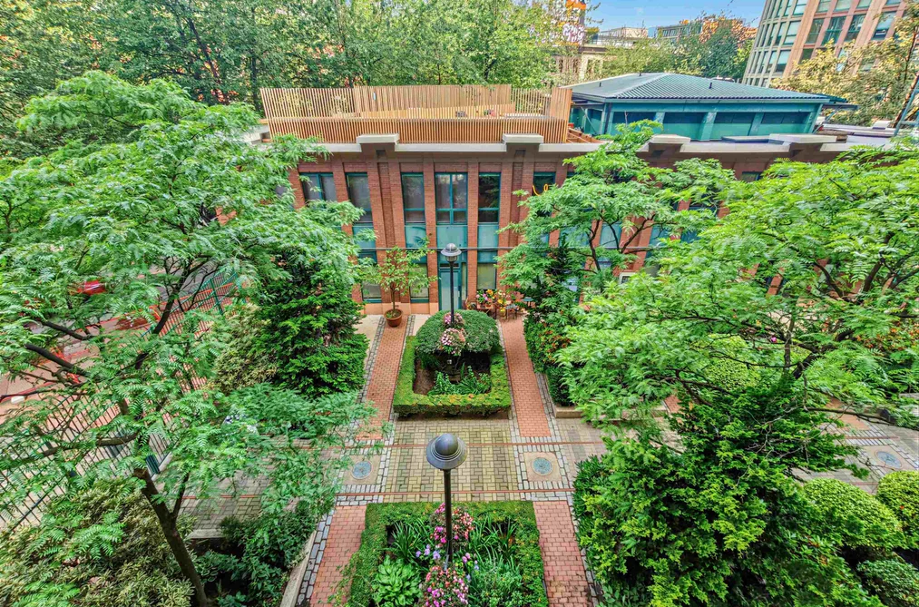302 22 E CORDOVA STREET, Vancouver BC V6A 4G8, Vancouver BC — Residential for Sale — Photo 19 of 30