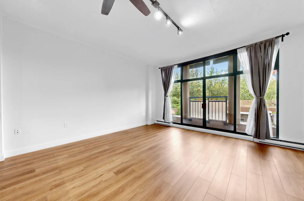 302 22 E CORDOVA STREET, Vancouver BC V6A 4G8, Vancouver BC — Residential for Sale — Photo 8 of 30