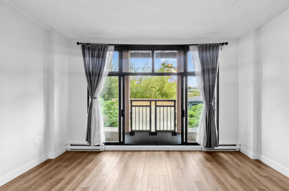 302 22 E CORDOVA STREET, Vancouver BC V6A 4G8, Vancouver BC — Residential for Sale — Photo 9 of 30