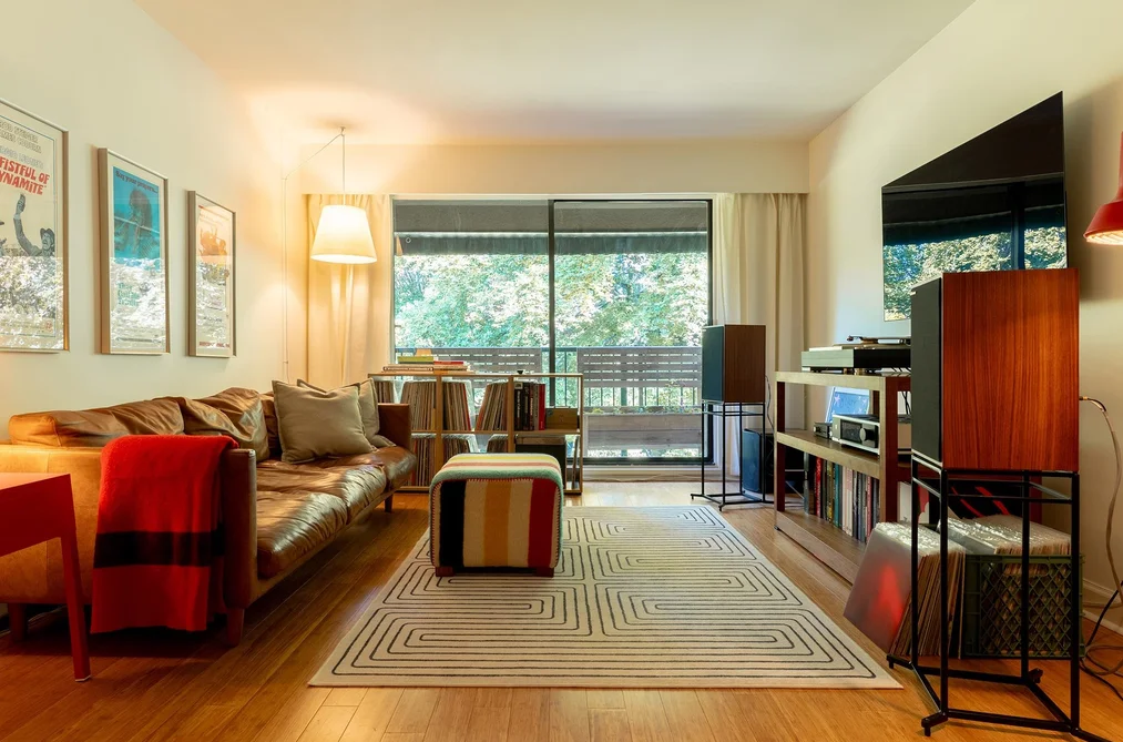 Condo for sale at 302 2222 Cambridge Street Vancouver British Columbia - MLS: R3168171