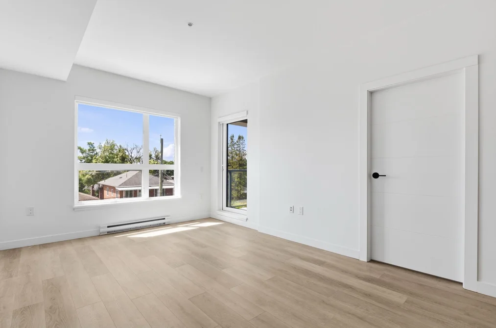 302 2268 E BROADWAY, Vancouver BC V5N 0L2, Vancouver BC — Residential for Sale — Photo 5 of 28