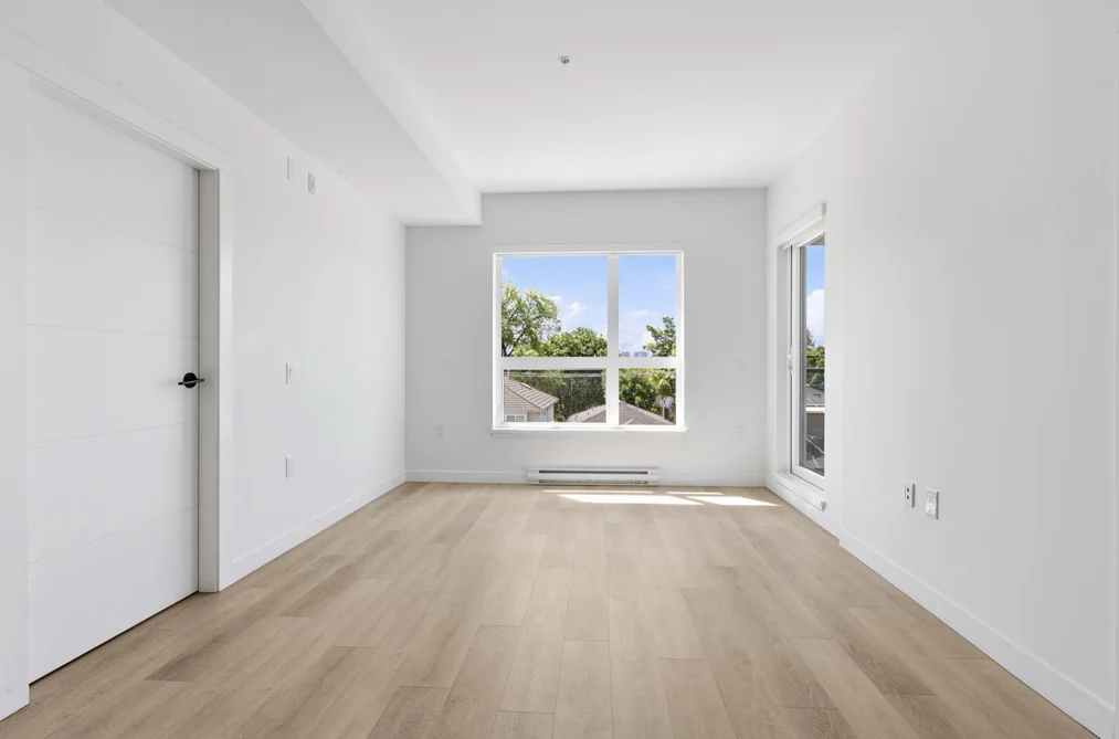 302 2268 E BROADWAY, Vancouver BC V5N 0L2, Vancouver BC — Residential for Sale — Photo 6 of 28