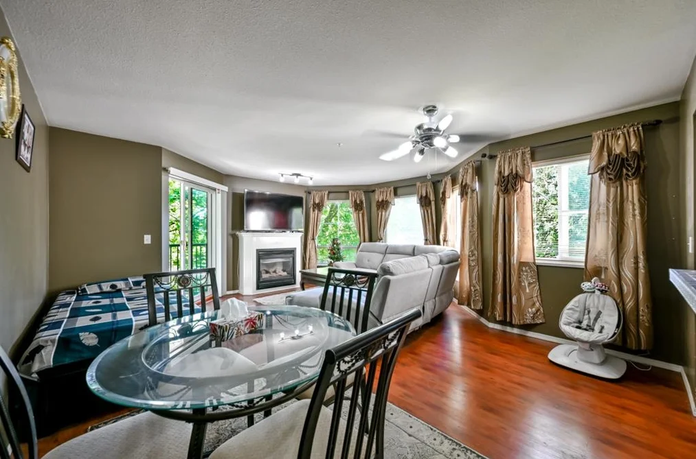 302 2435 CENTER STREET, Abbotsford BC V2T 2N4, Abbotsford BC — Residential for Sale — Photo 4 of 28