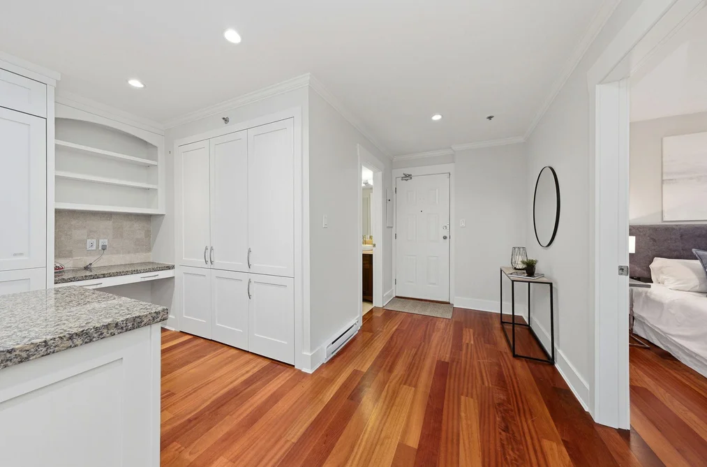 302 2455 BELLEVUE AVENUE, West Vancouver BC V7V 1E1, West Vancouver BC — Residential for Sale - Photo 4