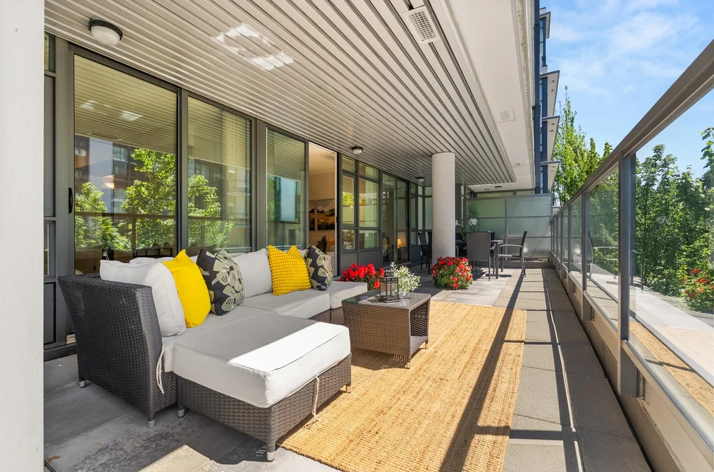 Condo for sale at 302 2507 Maple Street Vancouver British Columbia - MLS: R3132919