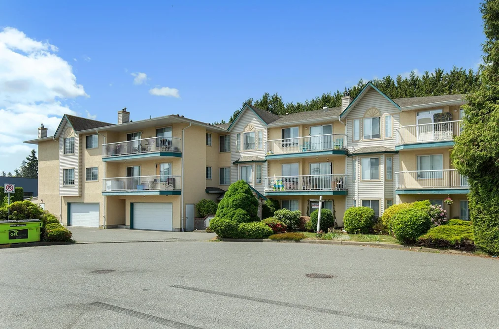 302 2567 VICTORIA STREET, Abbotsford BC V2T 2T4, Abbotsford BC — Residential for Sale - Photo 3
