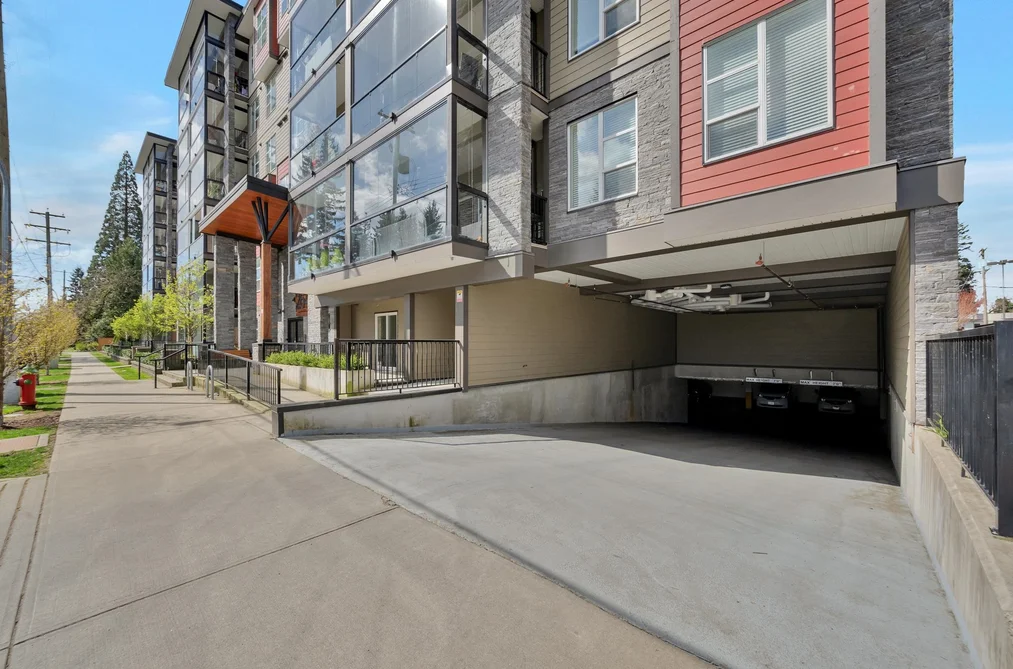 302 2649 JAMES STREET, Abbotsford BC V2T 3L6, Abbotsford BC — Residential for Sale - Photo 3