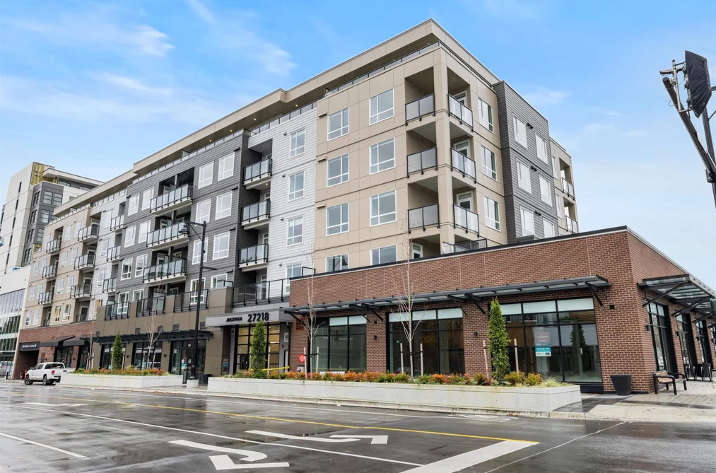 Condo for sale at 302 27218 Aldergrove Town Centre Drive Langley British Columbia - MLS: R3070745