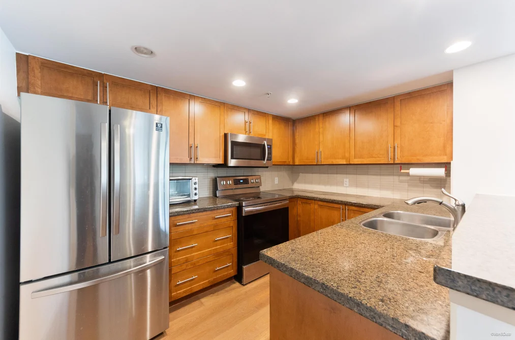 302 288 UNGLESS WAY, Port Moody BC V3H 0C9, Port Moody BC — Residential for Sale - Photo 5