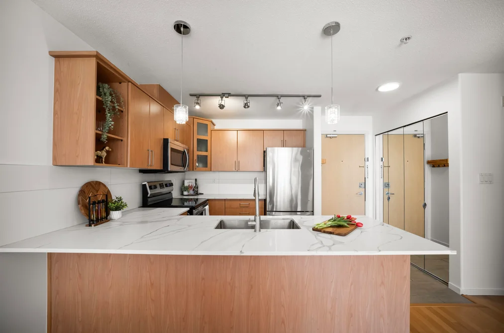 302 3142 ST JOHNS STREET, Port Moody BC V3H 5E5, Port Moody BC — Residential for Sale - Photo 5