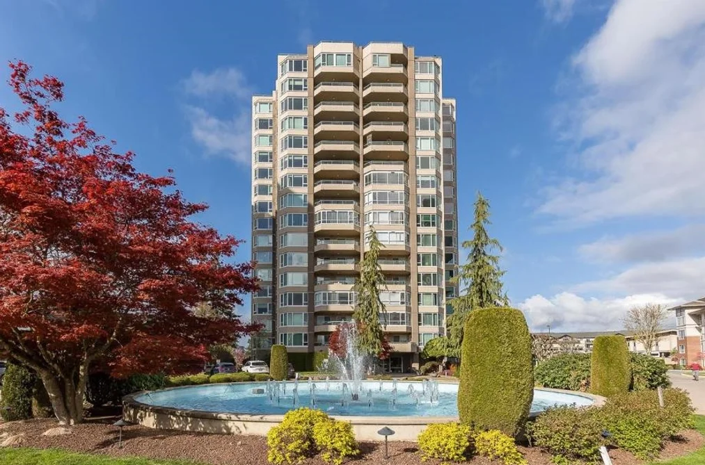 3150 Gladwin Rd Unit 302, Abbotsford, BC - MLS: R3172951