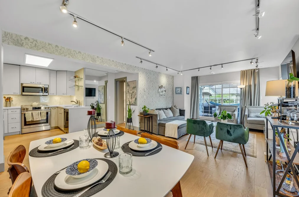 302 3461 CURLE AVENUE, Burnaby BC V5G 4P4, Burnaby BC — Residential for Sale - Photo 5