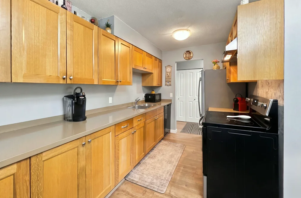 371 Ellesmere Ave Unit 302, Burnaby, BC - MLS: R3176674
