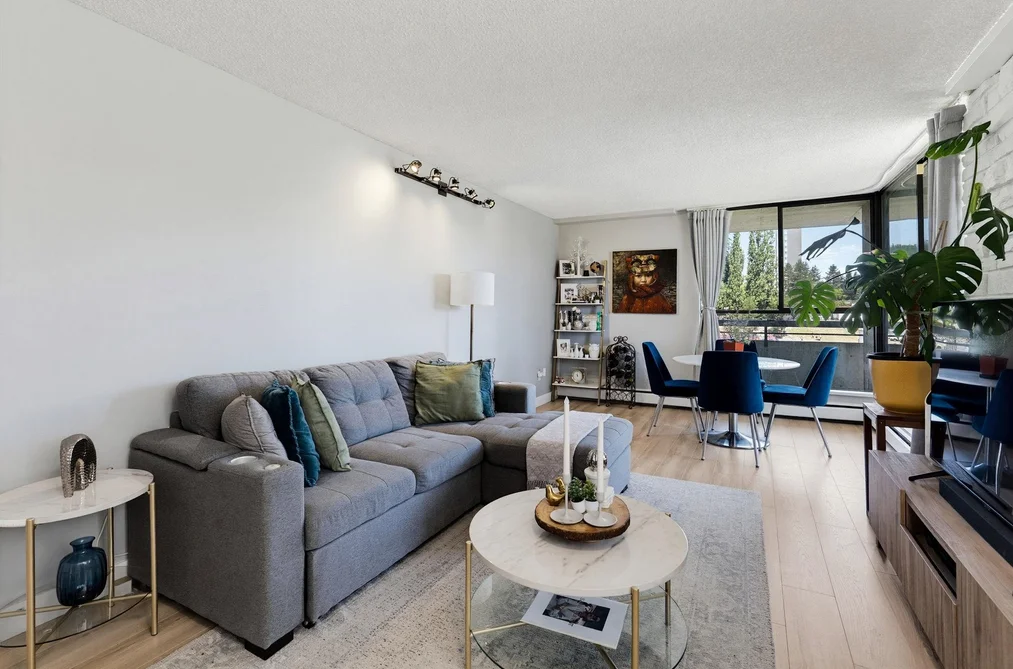 302 3737 BARTLETT COURT, Burnaby BC V3J 7E3, Burnaby BC — Residential for Sale — Photo 3 of 39