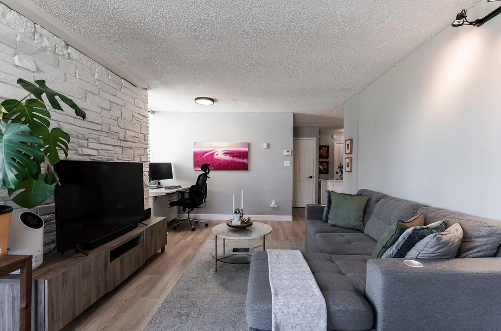 302 3737 BARTLETT COURT, Burnaby BC V3J 7E3, Burnaby BC — Residential for Sale — Photo 7 of 39