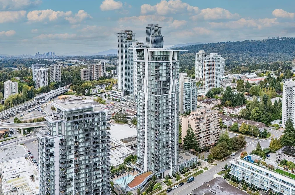 Condo for sale at 302 450 Westview Street Coquitlam British Columbia - MLS: R3109609
