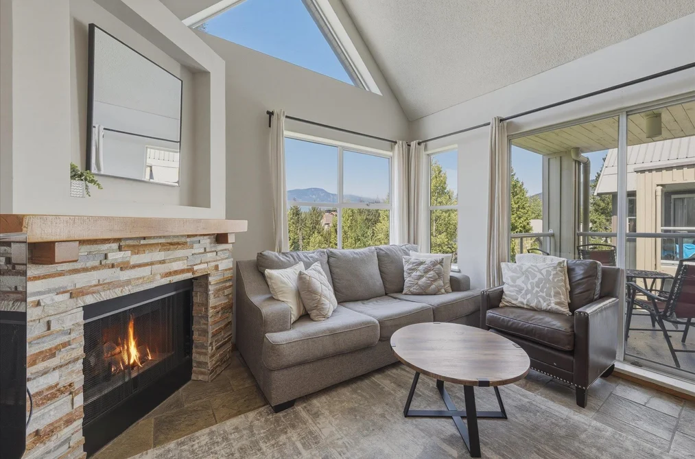 Condo for sale at 302 4749 Spearhead Drive Whistler British Columbia - MLS: R3154691
