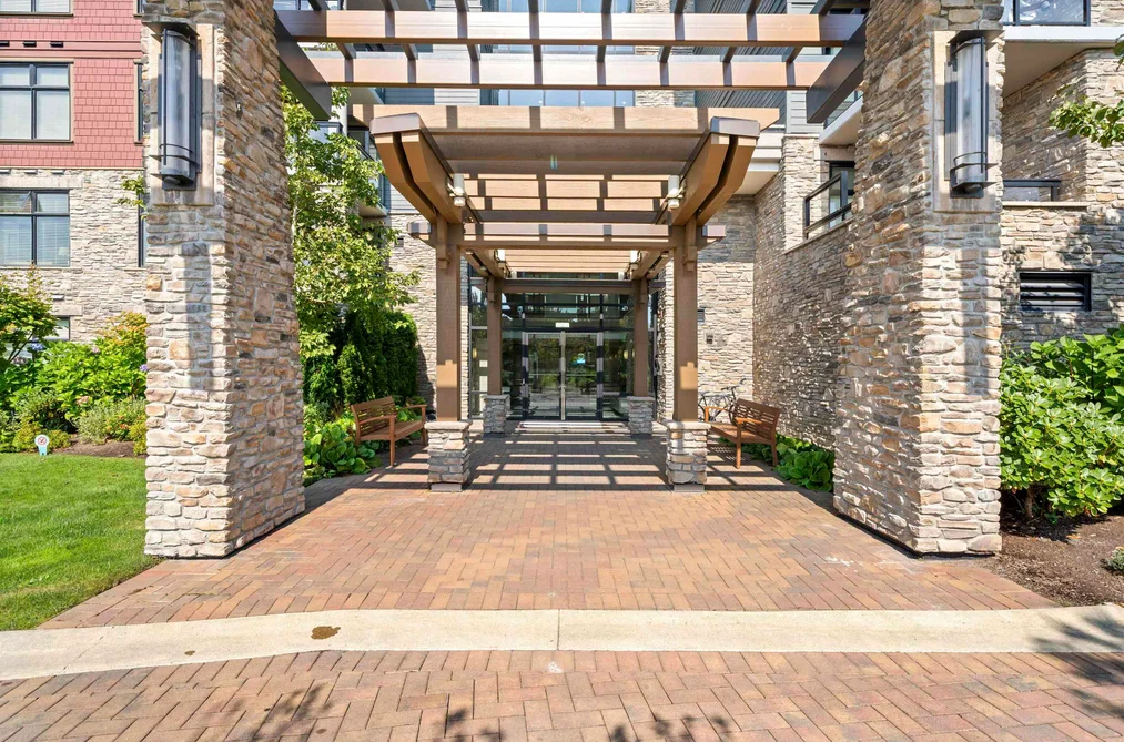 302-5011 Springs Boulevard, Delta, BC - Condo for Sale - Photo 3 of 26 302-5011 Springs Boulevard, Delta, BC - Condo for Sale - Photo 3 of 26