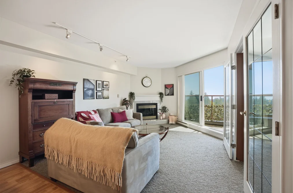 302 5780 TRAIL AVENUE, Sechelt BC V7Z 0K5, Sechelt BC — Residential for Sale - Photo 4