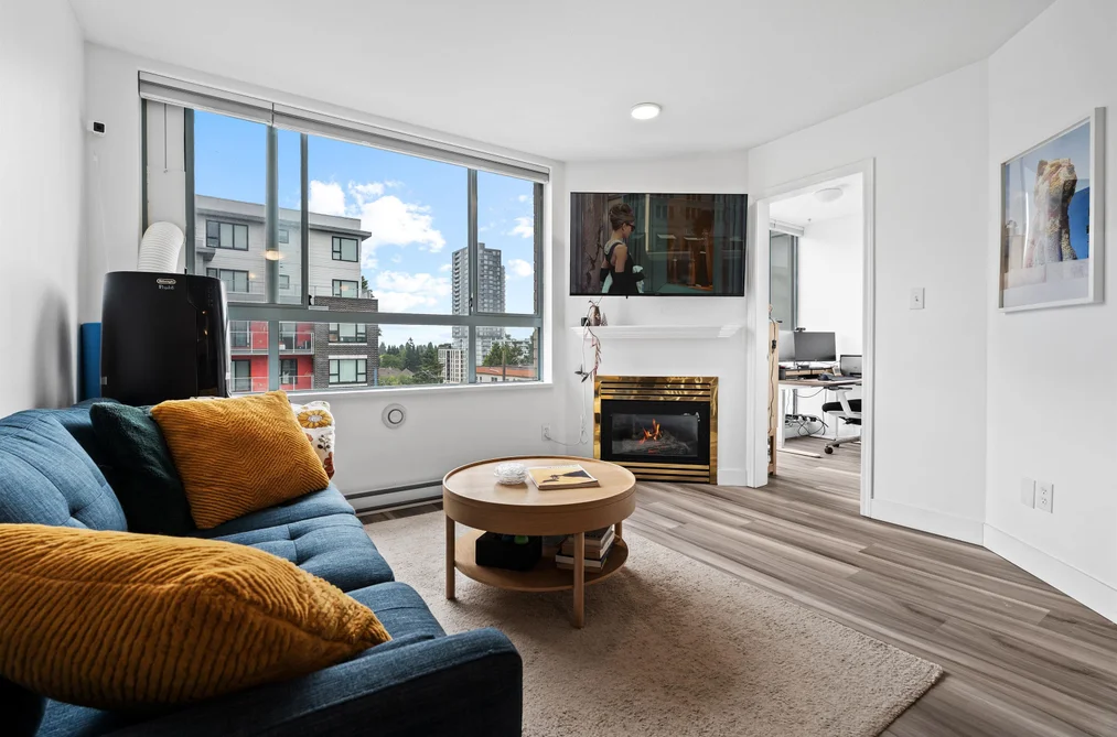 Condo for sale at 302 5818 Lincoln Street Vancouver British Columbia - MLS: R3143093