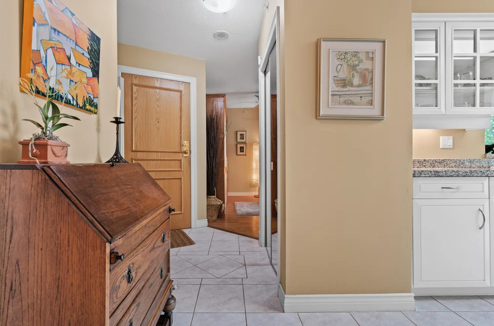 302 588 16TH STREET, West Vancouver BC V7V 3R7, West Vancouver BC — Residential for Sale — Photo 27 of 34