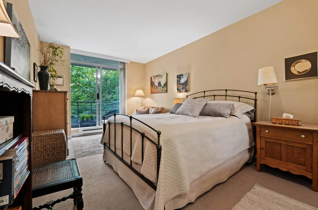 302 588 16TH STREET, West Vancouver BC V7V 3R7, West Vancouver BC — Residential for Sale — Photo 5 of 34