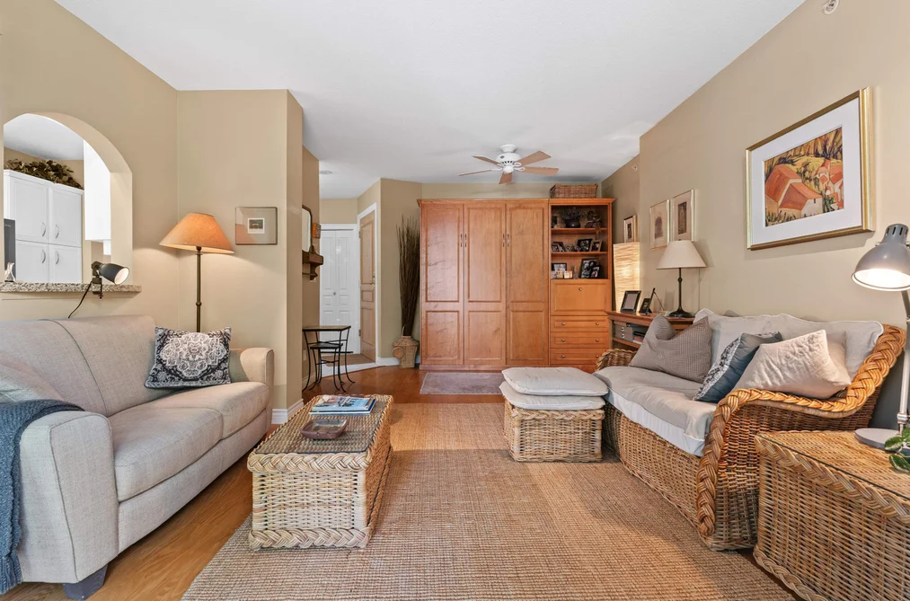 302 588 16TH STREET, West Vancouver BC V7V 3R7, West Vancouver BC — Residential for Sale — Photo 7 of 34