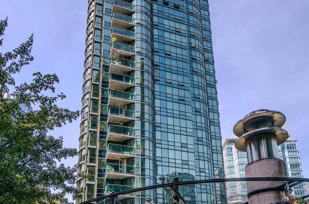 302 588 BROUGHTON STREET, Vancouver BC V6G 3E3, Vancouver BC — Residential for Sale - Photo 3