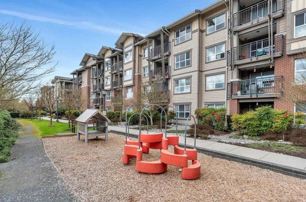 5885 Irmin St Unit 302, Burnaby, BC - MLS: R3156717
