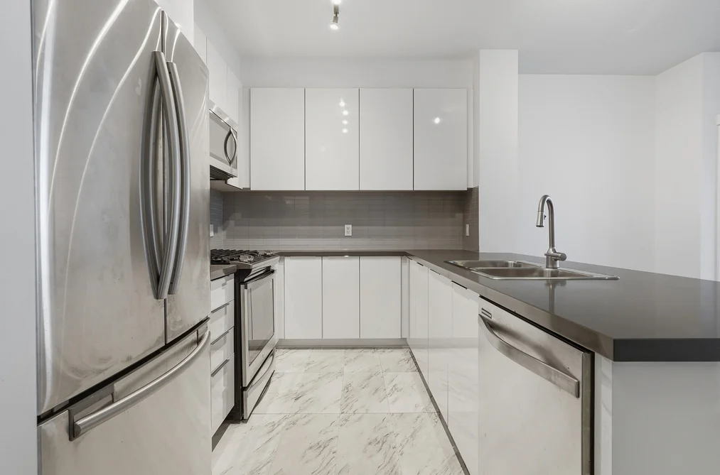302 607 COTTONWOOD AVENUE, Coquitlam BC V3J 0H1, Coquitlam BC — Residential for Sale - Photo 3