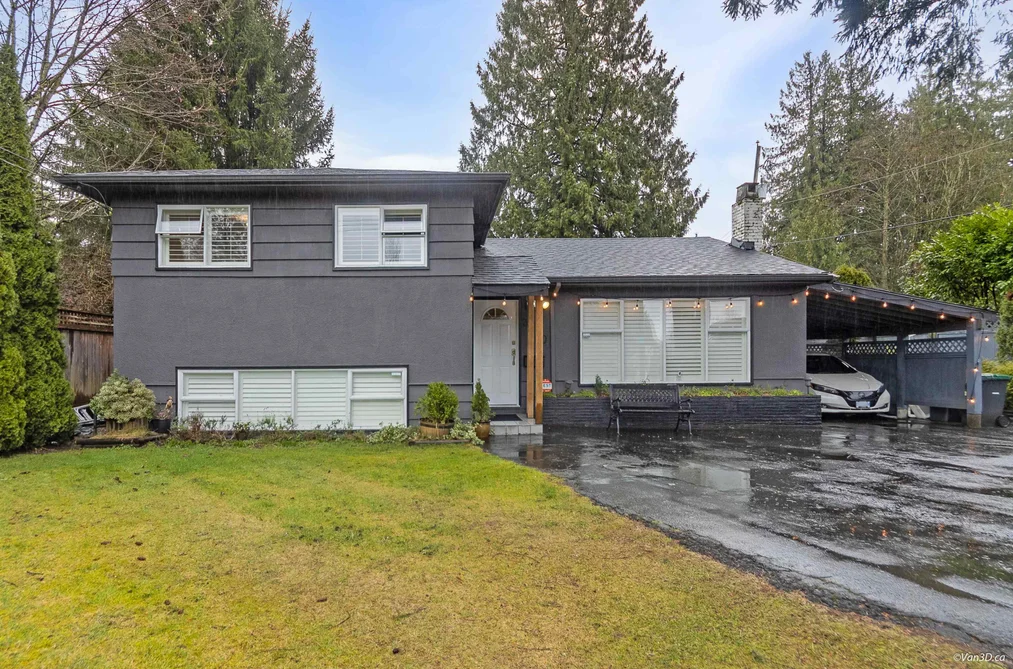 3020 THORNCLIFFE DRIVE, North Vancouver BC V7R 2T1, North Vancouver BC — Residential for Sale - Photo 2
