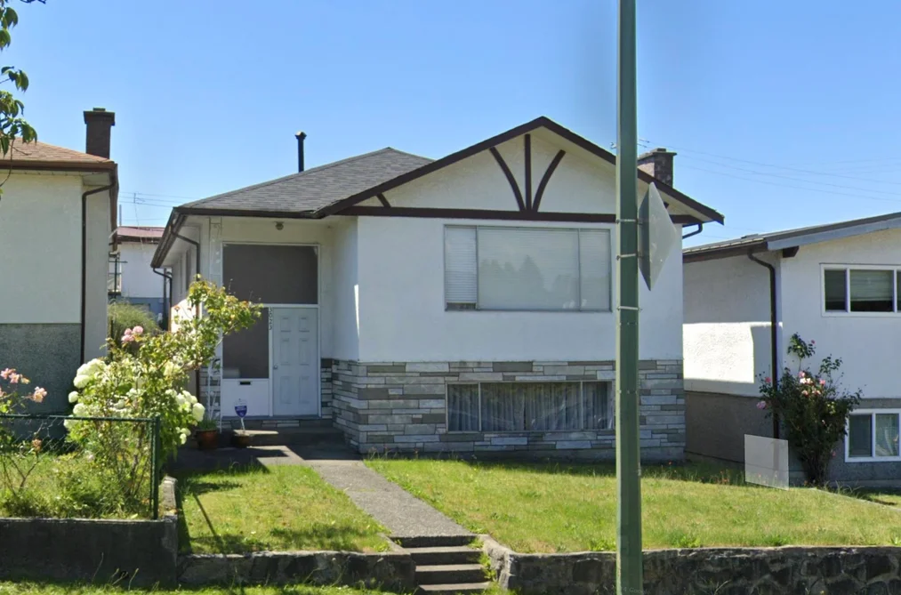 House for sale at 3023 Rupert Street Vancouver British Columbia - MLS: R3031445