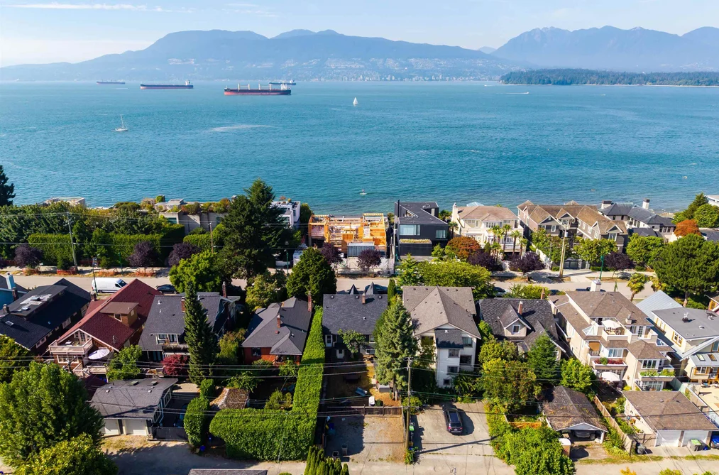 House for sale at 3026 Point Grey Road Vancouver British Columbia - MLS: R3149829