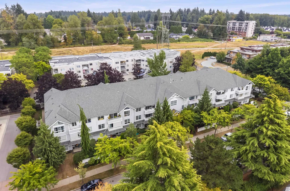 Condo for sale at 303 10130 139 Street Surrey British Columbia - MLS: R3158310
