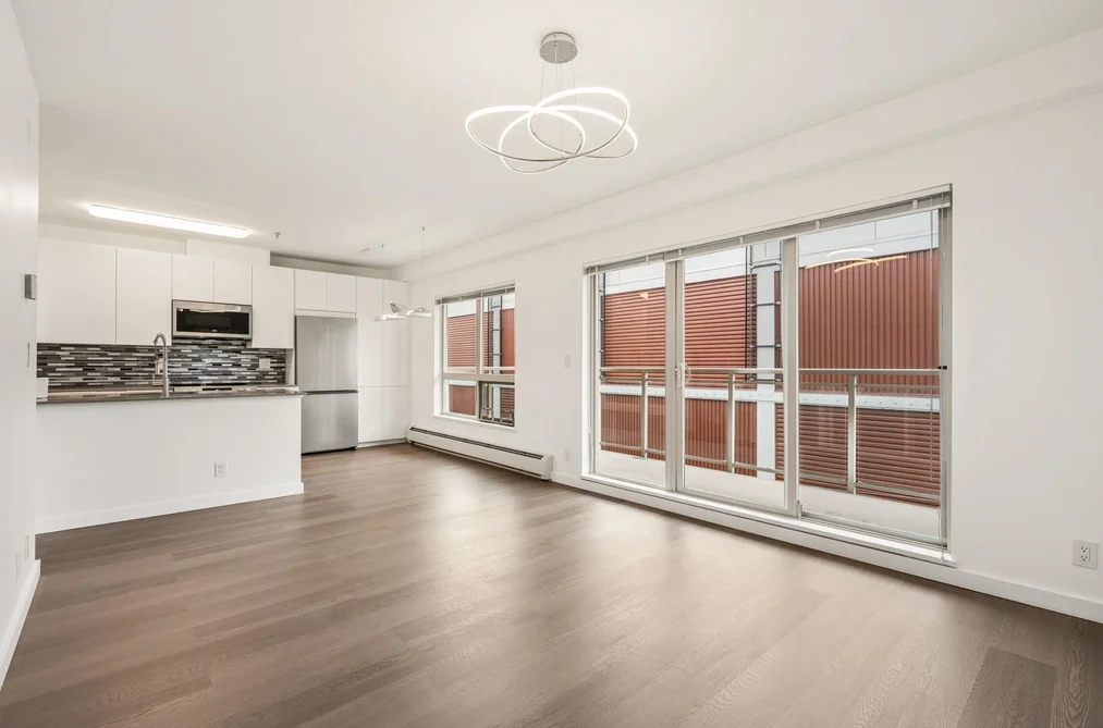 303 1033 ST. GEORGE'S AVENUE, North Vancouver BC V7L 3H5, North Vancouver BC — Residential for Sale - Photo 6