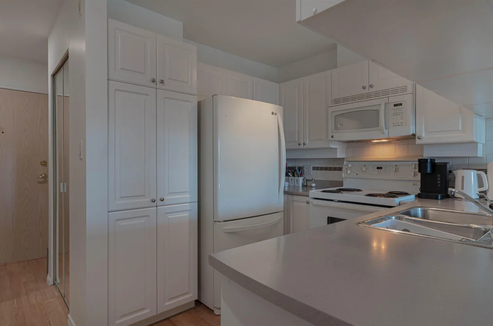 303 1035 AUCKLAND STREET, New Westminster BC V3M 1K9, New Westminster BC — Residential for Sale - Photo 6
