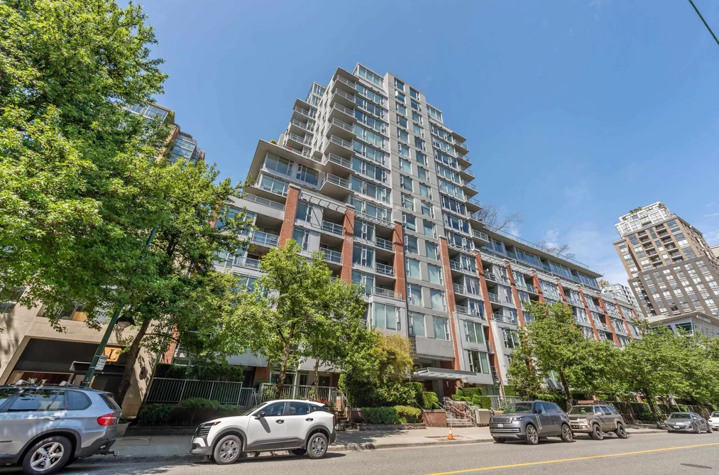 Condo for sale at 303 1133 Homer Street Vancouver British Columbia - MLS: R3122356