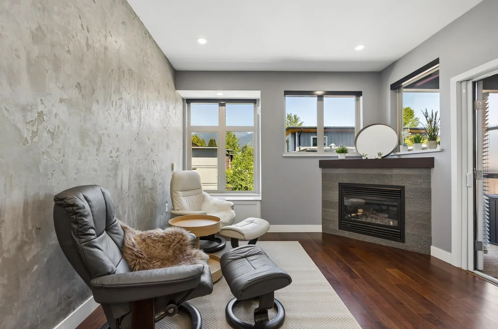 303 116 W 23RD STREET, North Vancouver BC V7M 2A9, North Vancouver BC — Residential for Sale - Photo 3