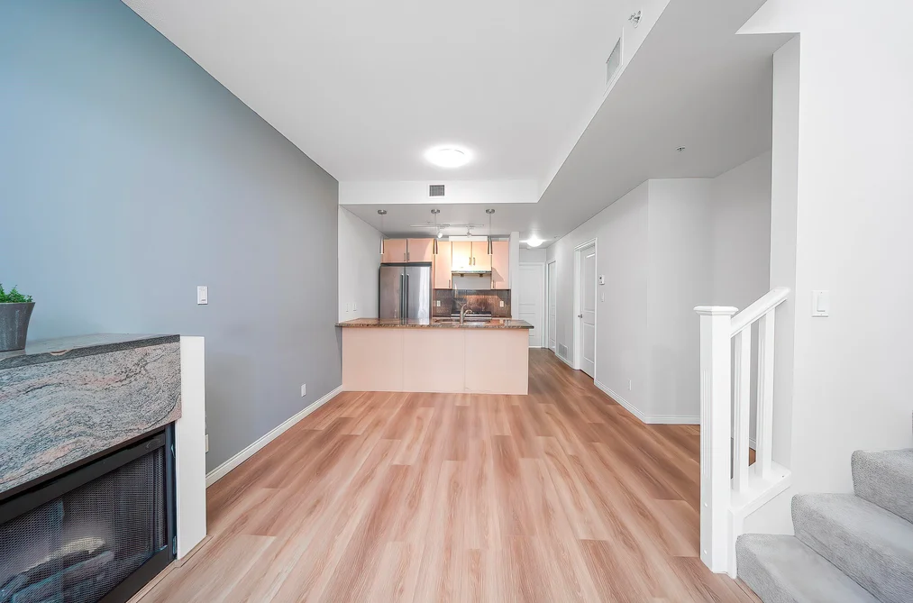 303 1211 MELVILLE STREET, Vancouver BC V6E 0A7, Vancouver BC — Residential for Sale - Photo 2