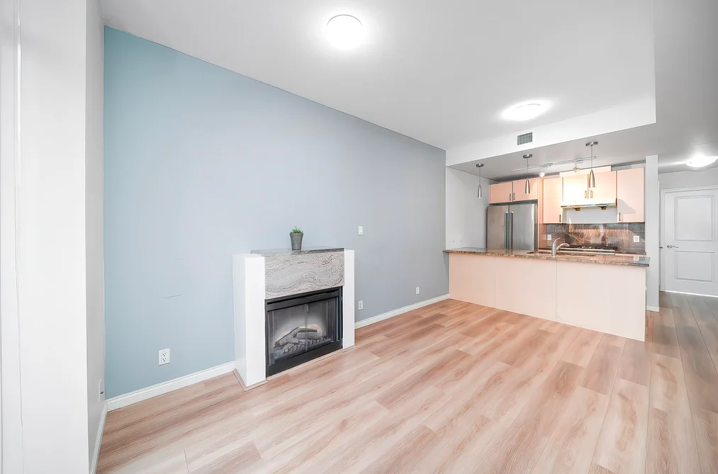 303 1211 MELVILLE STREET, Vancouver BC V6E 0A7, Vancouver BC — Residential for Sale - Photo 3