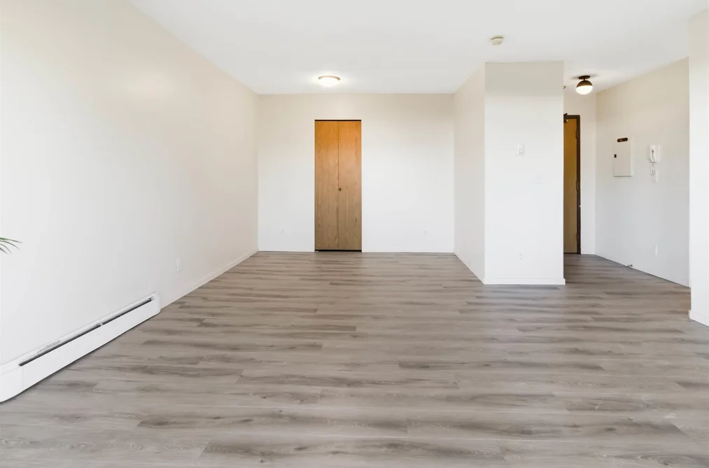 303 1296 W 70TH AVENUE, Vancouver BC V6P 2Y5, Vancouver BC — Residential for Sale - Photo 3