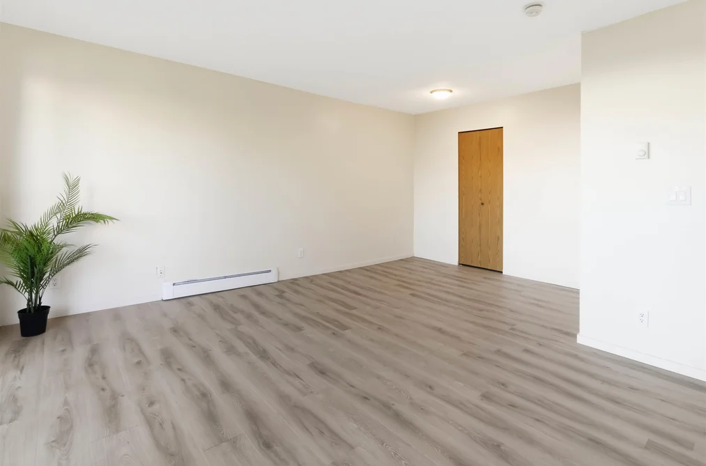 303 1296 W 70TH AVENUE, Vancouver BC V6P 2Y5, Vancouver BC — Residential for Sale - Photo 4