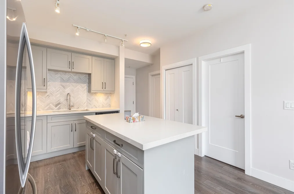 303 14605 MCDOUGALL DRIVE, Surrey BC V4P 0G7, Surrey BC — Residential for Sale - Photo 5