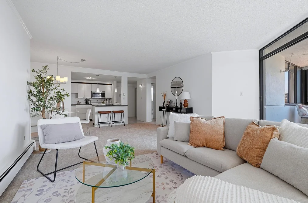 Condo for sale at 303 1480 Foster Street White Rock British Columbia - MLS: R3155206