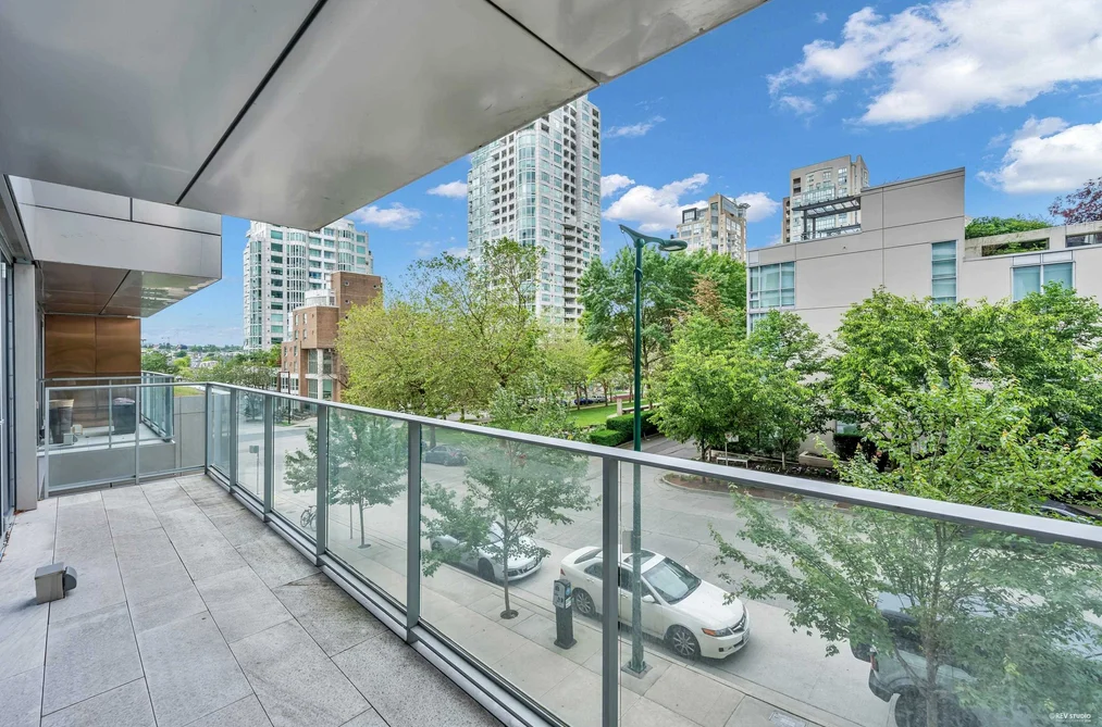 303 1480 HOWE STREET, Vancouver BC V6Z 0G5, Vancouver BC — Residential for Sale - Photo 2