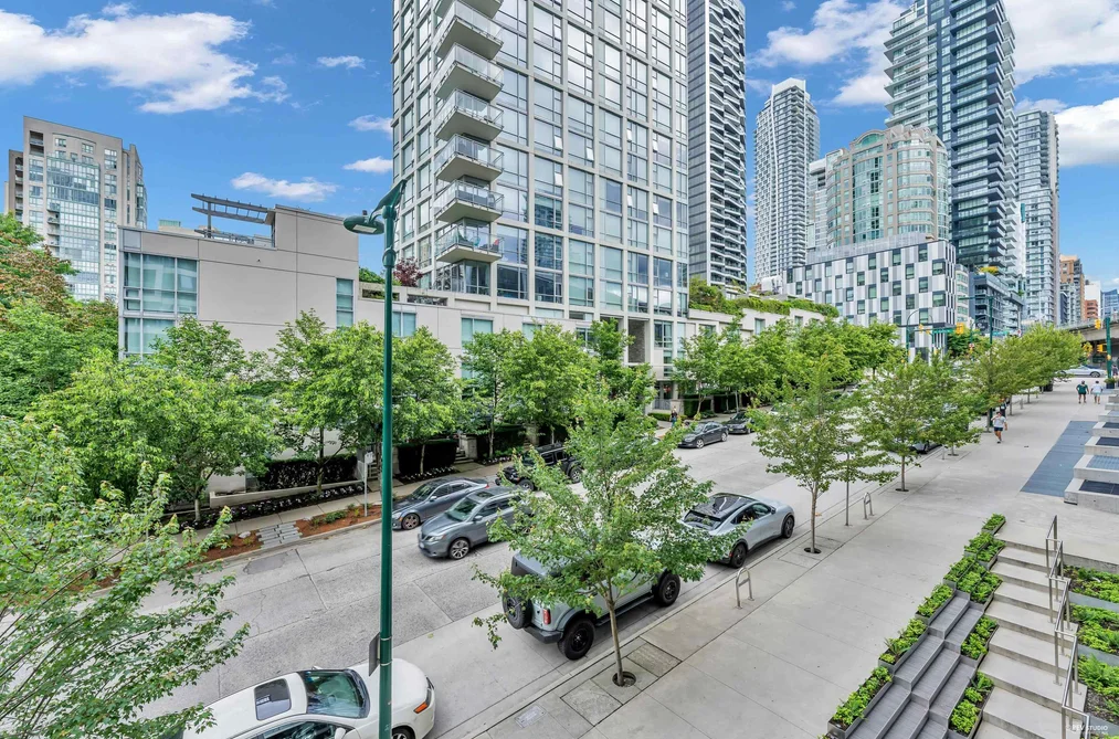 303 1480 HOWE STREET, Vancouver BC V6Z 0G5, Vancouver BC — Residential for Sale - Photo 4